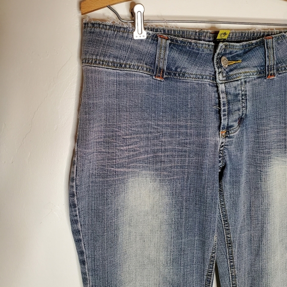 Dollhouse Distressed Bootleg Jeans with Lighter Tone Stonewash - Picture 2 of 10